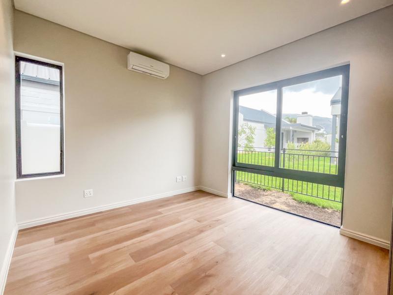 3 Bedroom Property for Sale in Paarl Valleij Lifestyle Estate Western Cape